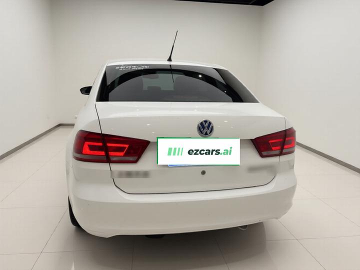 Santana 2013 1.6L MT photo 5