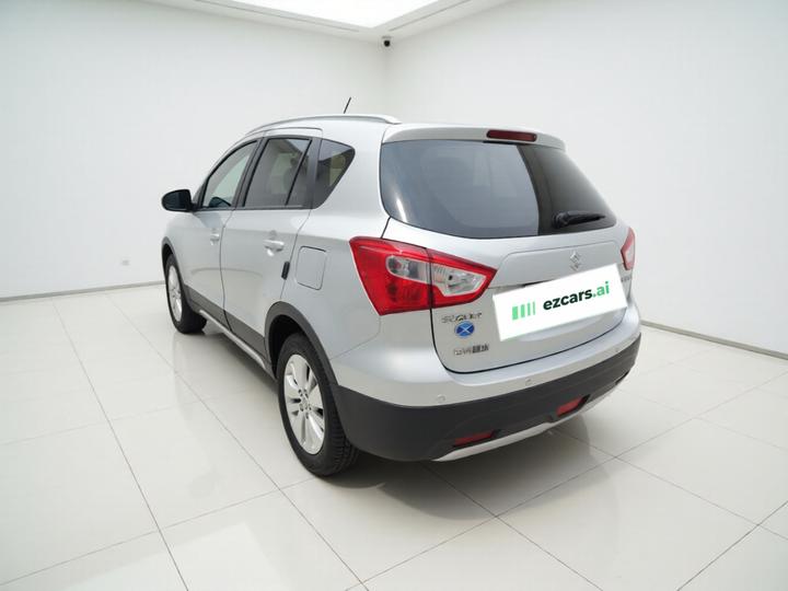 2014 1.6L MT RWD Elite photo 4