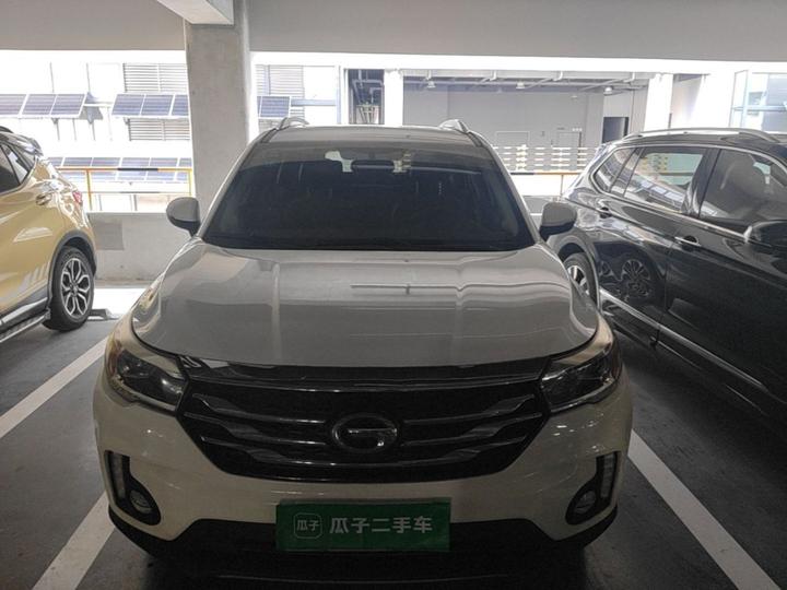 GAC Trumpchi GS4 2017 200T G-DCT RWD Elite photo 2