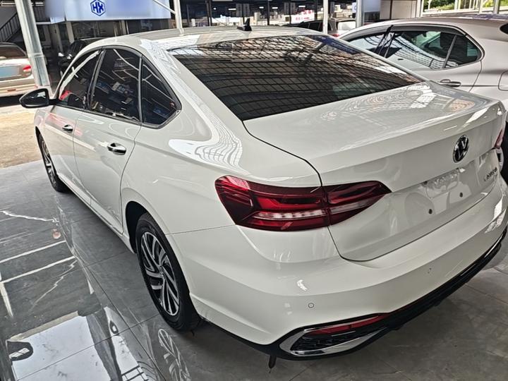 Lavida 2023 Facelift 1.5L AT photo 4