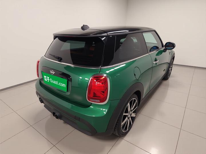 2022 Facelift 1.5T COOPER photo 4