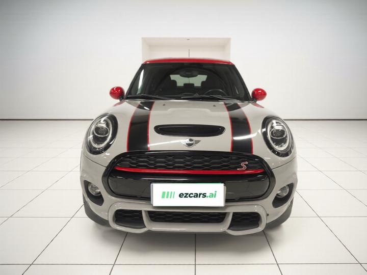 2019 2.0T COOPER S 5-Door photo 2