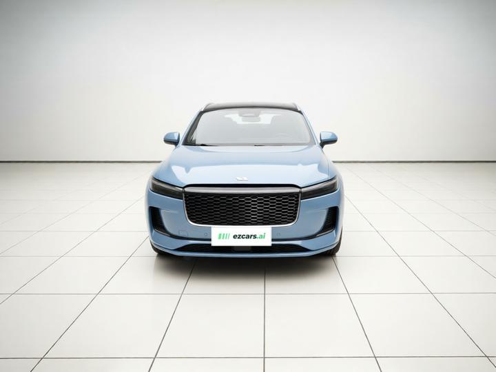 Li Auto ONE 2021 EREV 6-Seater photo 2