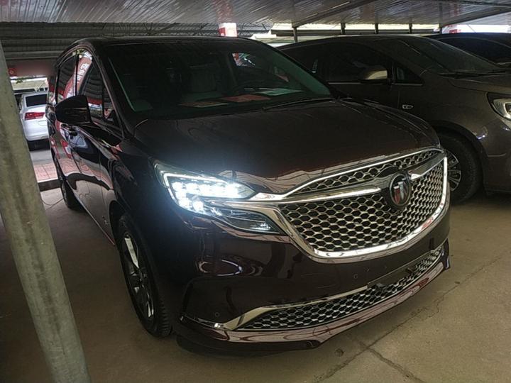 GL8 2022 Avenir 6-Seater photo 3