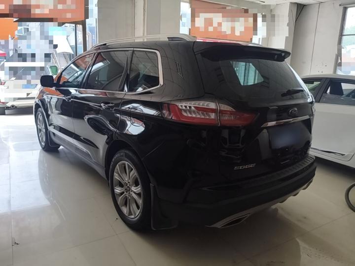 Edge 2020 EcoBoost 245 RWD 5-Seater photo 4