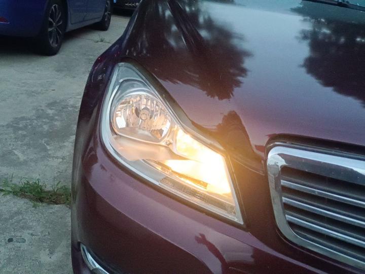 C-Class 2011 C 180K Classic photo 7