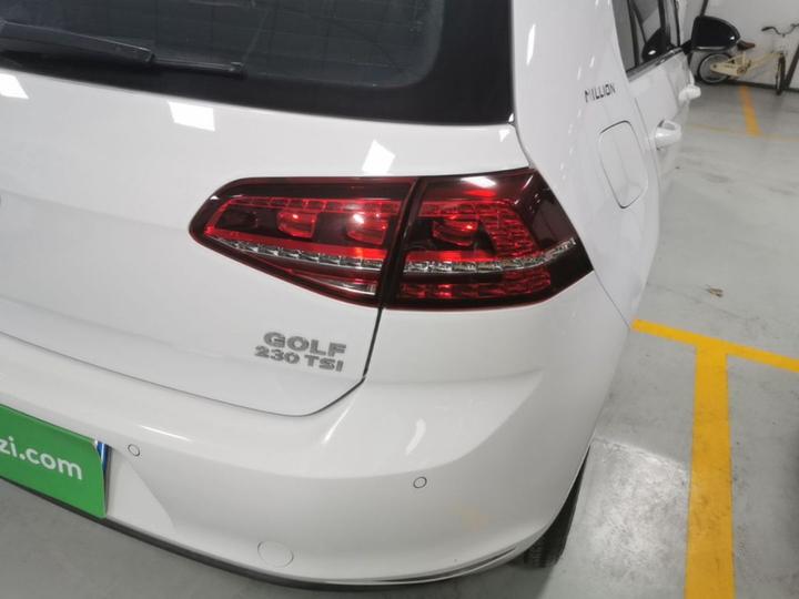 Golf 2017 230TSI AT Comfort Anniversary Edition photo 7