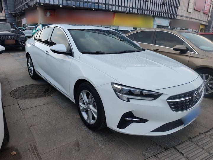 Regal 2020 552T Elite photo 3