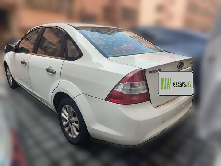 Focus 2013 Sedan Classic 1.8L AT photo 4