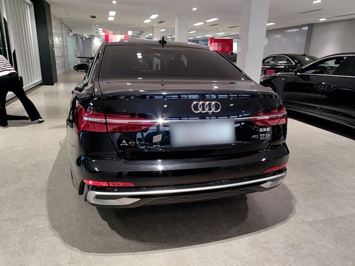 A6L 2025 Facelift 45 TFSI Dynamic photo 3