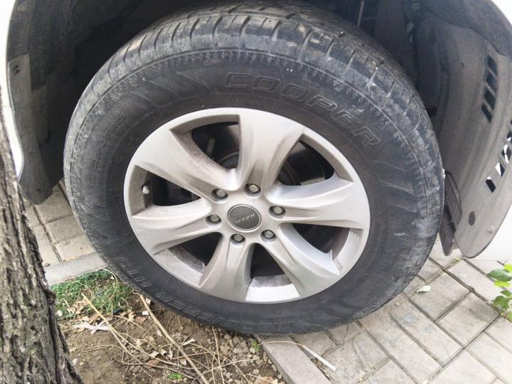 H9 2016 2.0T AWD Luxury 5-Seater photo 8