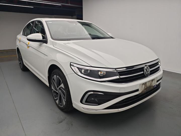 Bora 2023 200TSI DSGPRO photo 3