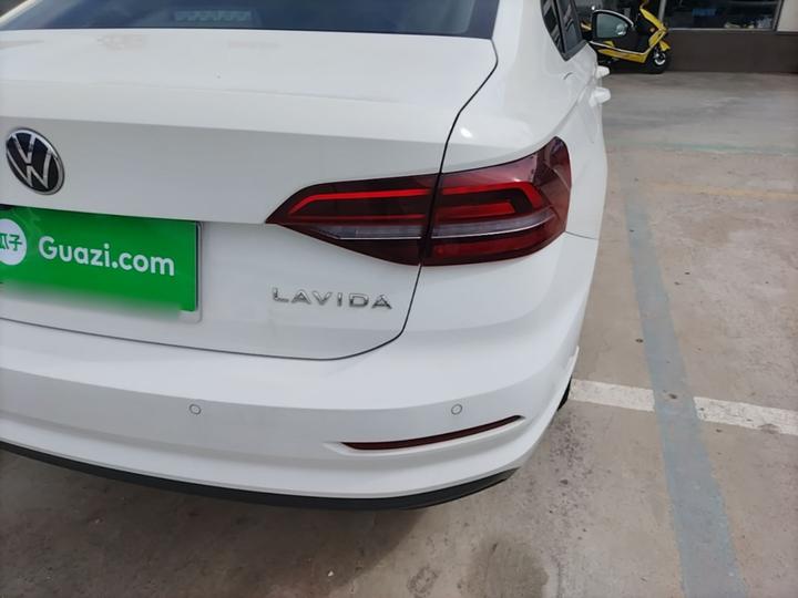 Lavida 2021 1.5L AT photo 7