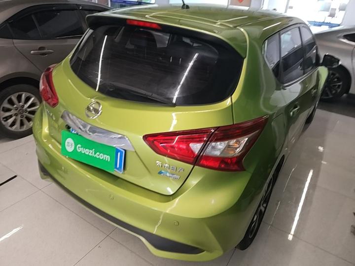 Tiida 2016 1.6L CVT photo 6