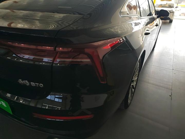 Bestune B70 2022 3rd Gen 1.5T AT photo 7