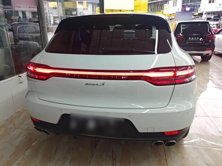 2018 Macan 2.0T photo 5