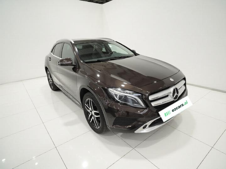 GLA 2016 GLA 220 4MATIC Fashion photo 3