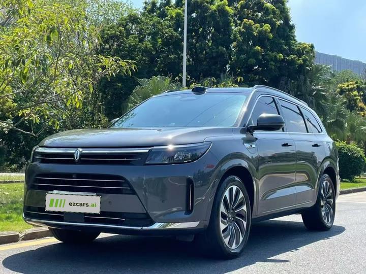 HIMA AITO M7 2024 1.5T ADAS AWD Max 6-Seater