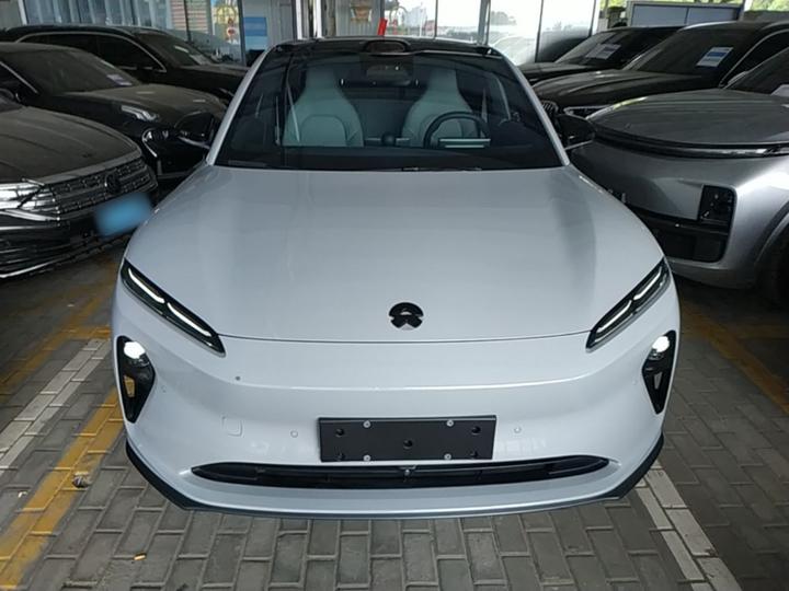ET5T 2024 75kWh Touring photo 2