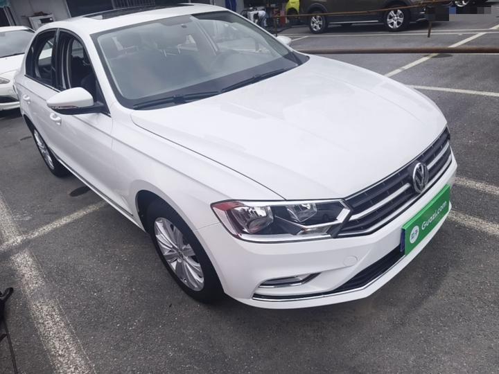 Bora 2017 1.6L MT Comfort photo 3