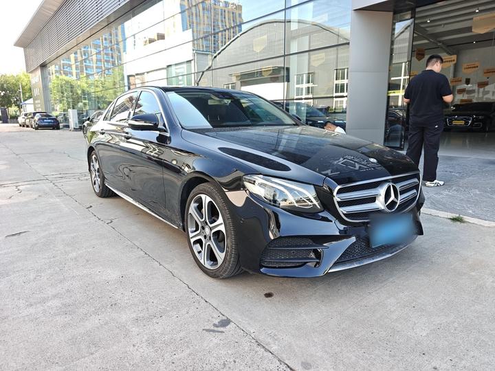 E-Class 2016 E 300 L Sport Fashion photo 3