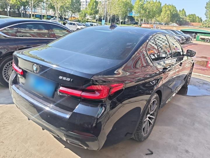 5 Series Imported 2021 525i M Sport Package photo 4