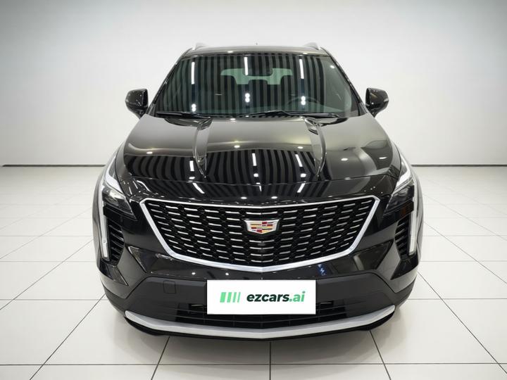 XT4 2018 28T RWD Leading photo 2