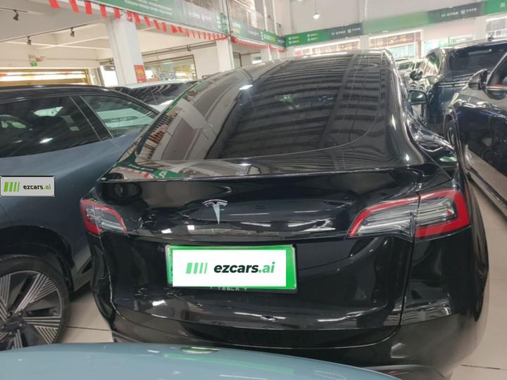 Model Y 2023 RWD photo 5