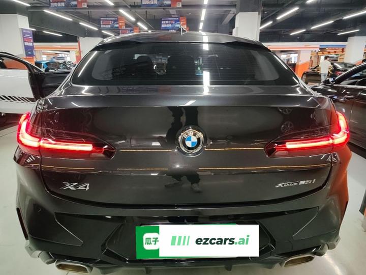 X4 2022 xDrive 25i M Sport Package photo 5