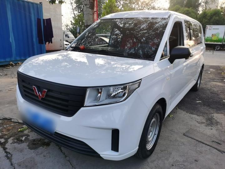 Wuling 2021 1.5T MT Comfort