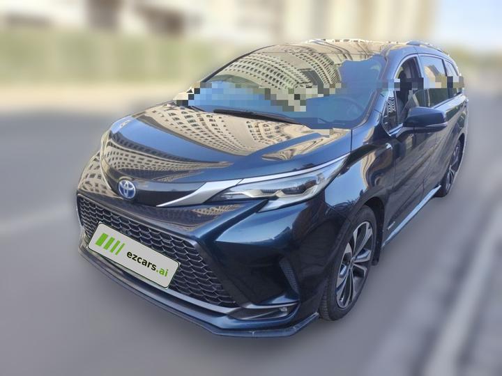 Granvia 2022 2.5L Hybrid Premium