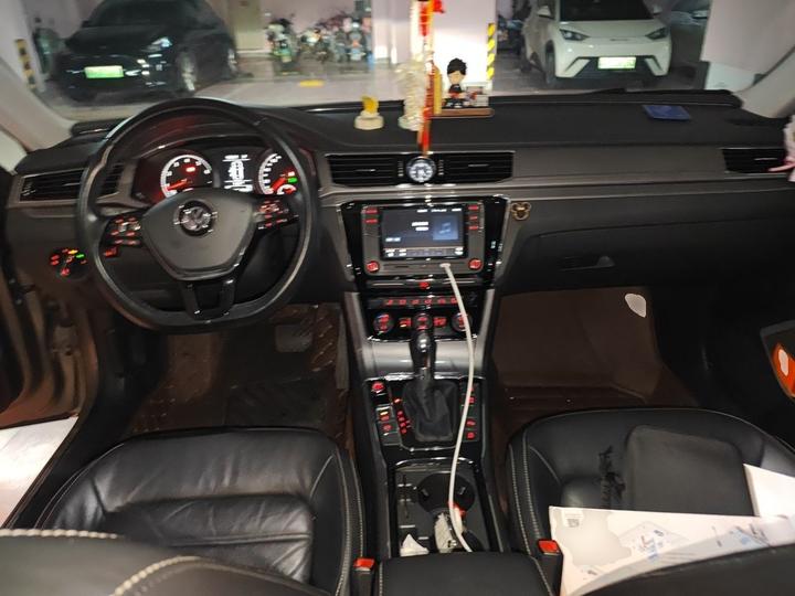 Passat 2017 330TSI DSG photo 5