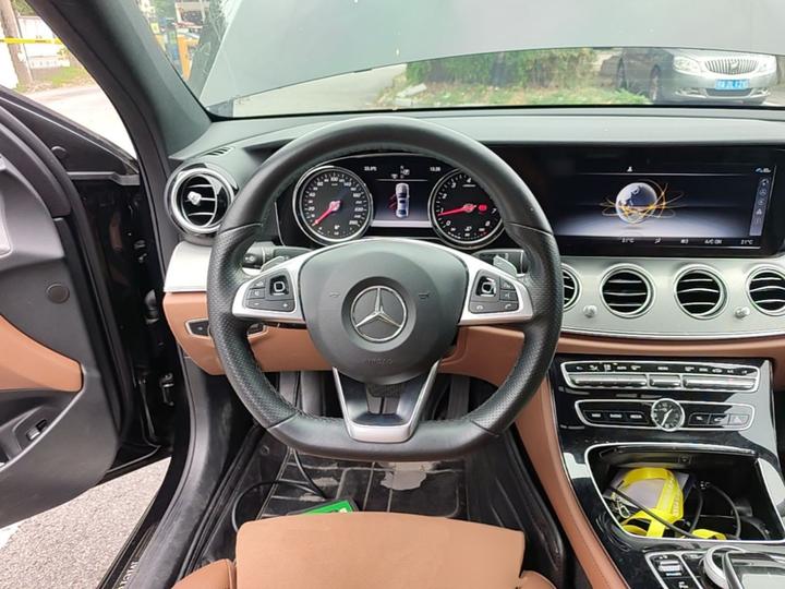 E-Class 2017 E 200 Sport 4MATIC photo 6