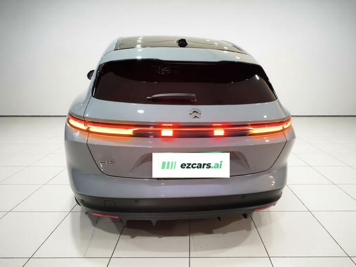 ET5T 2023 75kWh Touring photo 3