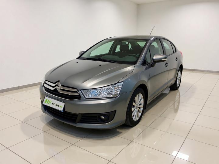 2013 Sedan 1.6L AT