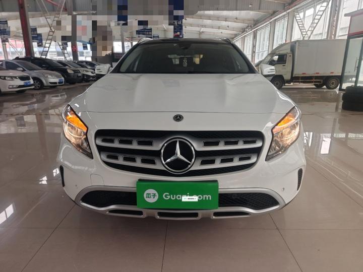 GLA 2017 GLA 200 Dynamic photo 2
