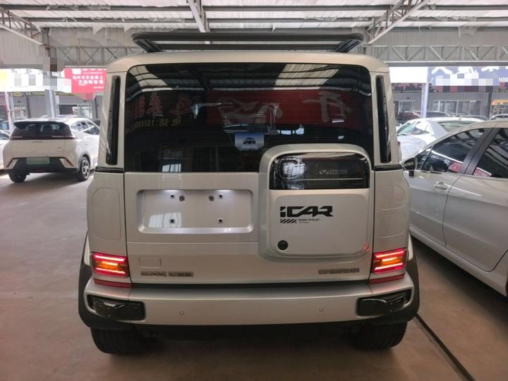 iCAR-Class V23 2026 401 RWD-Class Sport photo 3