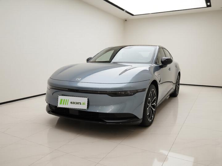 007 2024 RWD 75kWh
