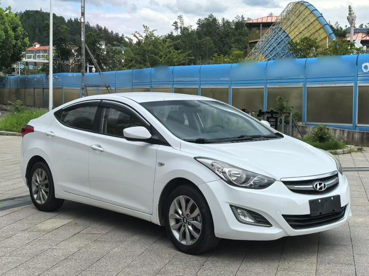 Elantra 2015 1.6L AT Fashion photo 3