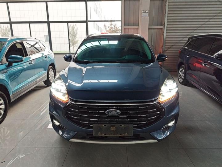Escape 2020 EcoBoost 245 RWD photo 2