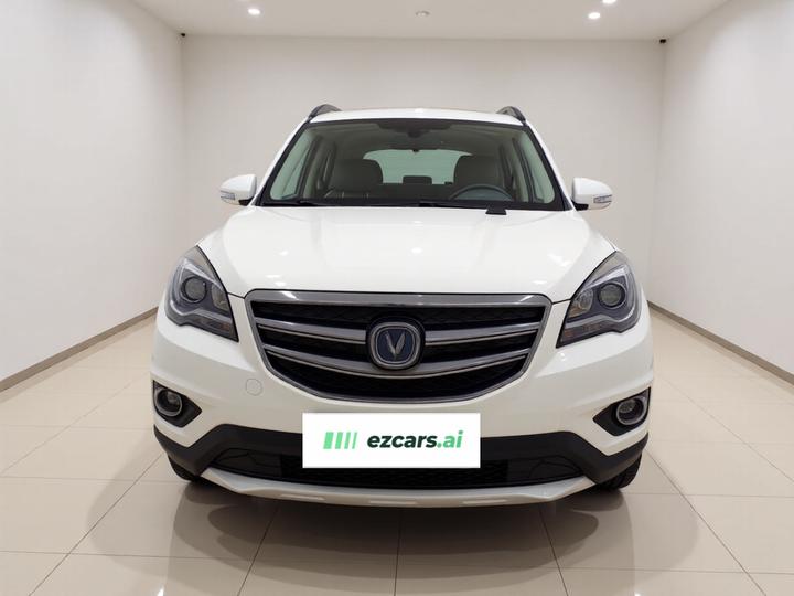 CS35 2017 1.6L AT Luxury photo 2