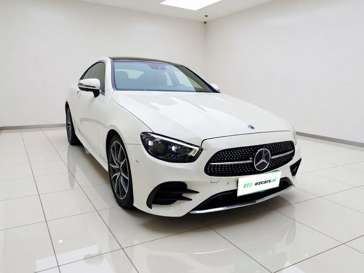 E-Class Imported 2023 E 300 Coupe photo 3