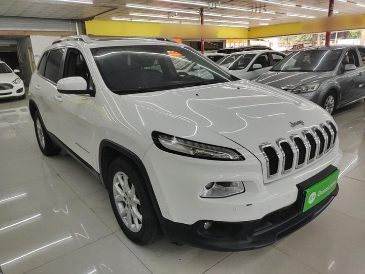 Cherokee 2016 2.4L Leading photo 3