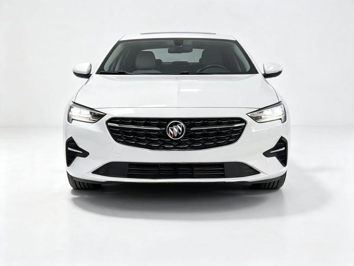 Regal 2021 552T Elite photo 2