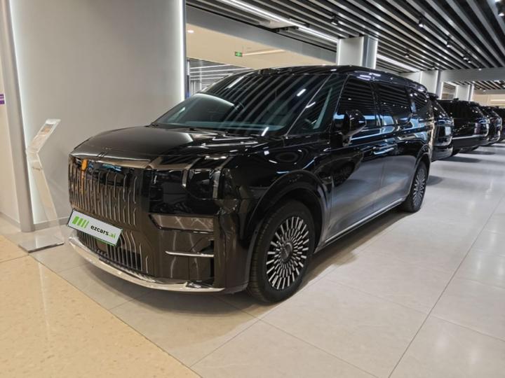 009 2024 7-Seater AWD 108kWh