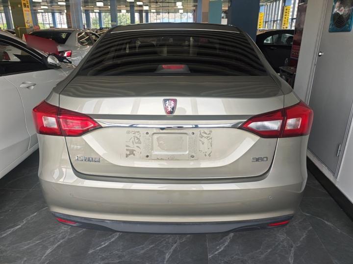 360 2015 1.5L MT Luxury photo 3
