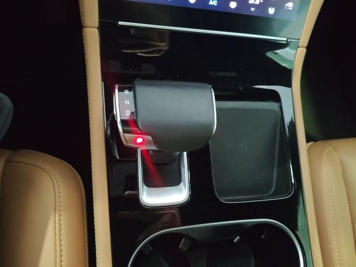 Li Auto ONE 2020 EREV 6-Seater photo 5