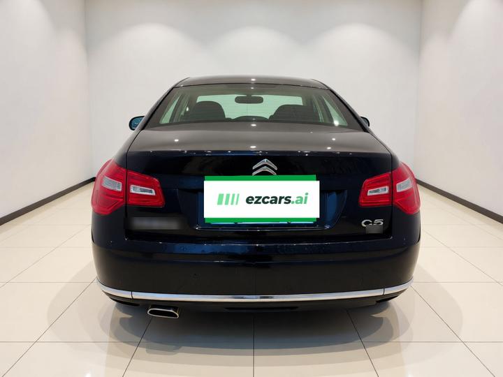 C5 2014 2.0L AT Exclusive photo 5
