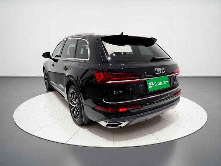 Q7 2022 55 TFSI quattro S line Sport photo 4