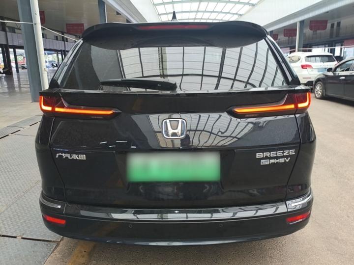 Breeze EV 2022 e:PHEV Premium photo 5